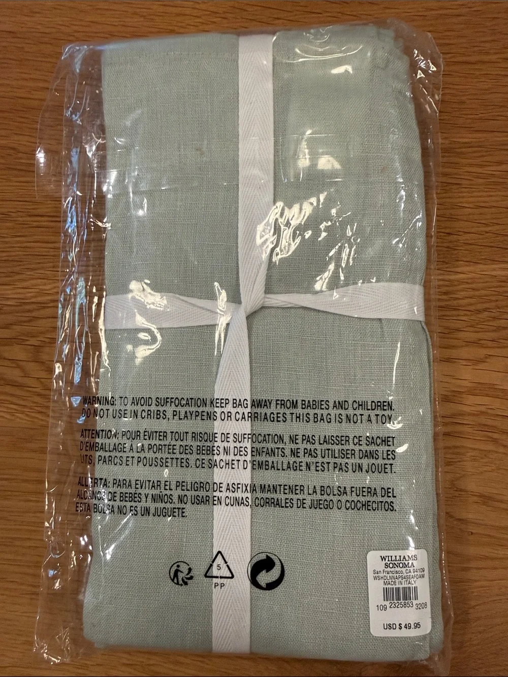 Williams Sonoma Italian Linen Dinner Napkins Set of 4 in Seafoam Sage NWT
